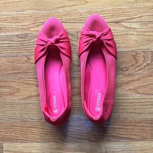 NWOT VIVAIA BALLET FLAT